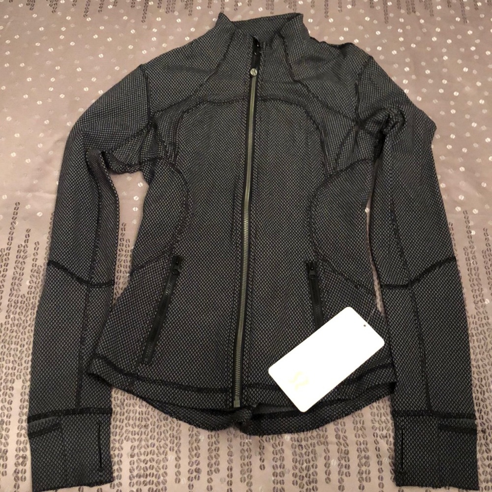 Lululemon Forme Jacket II in Black print